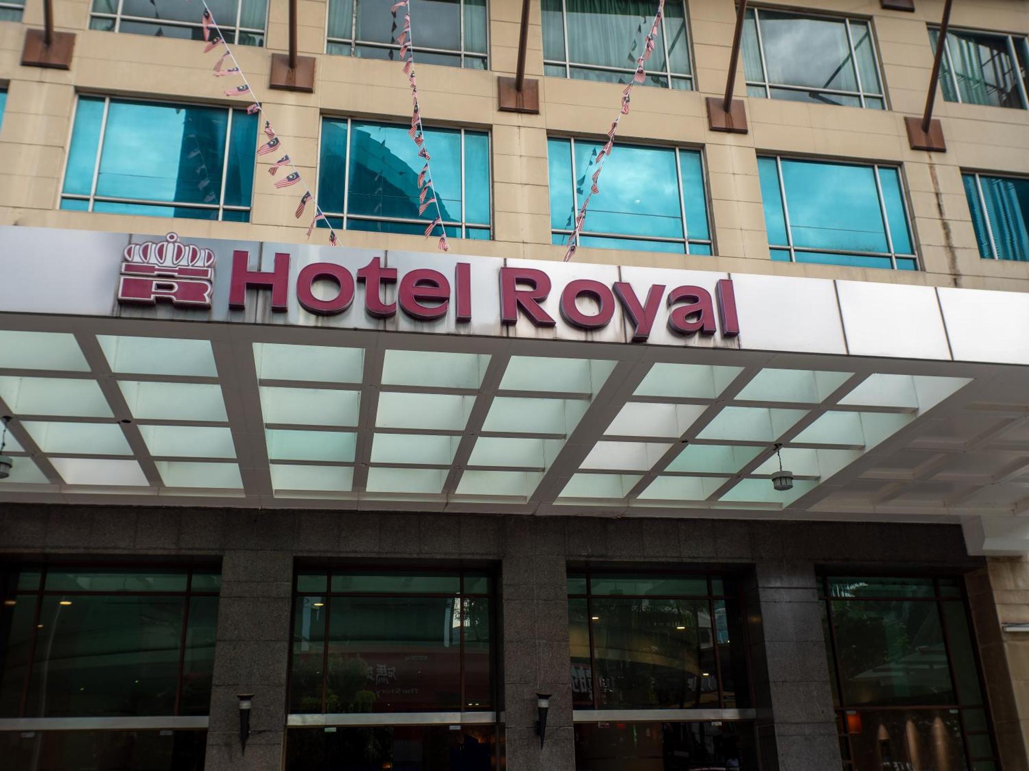 Royal 4*