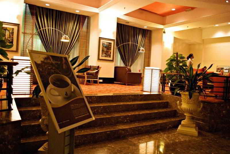 Royal Hotel 4*